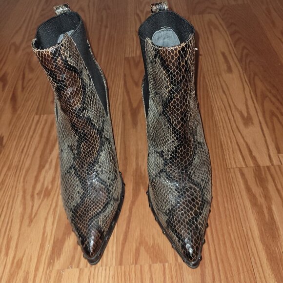 Faux snake Skin booties - Picture 1 of 4